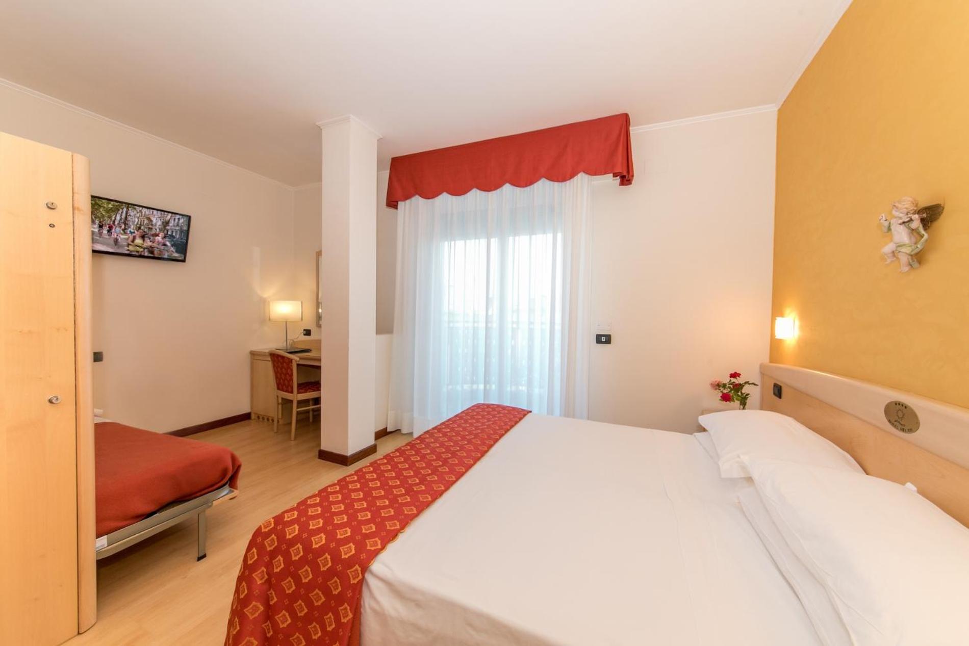 Helios Hotel